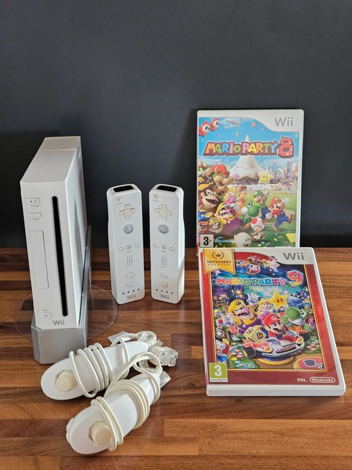 Nintendo Wii # Pack Mario Party 8 et 9 pour 2 personnes #