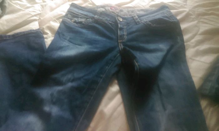 Jeans femme Peu porte