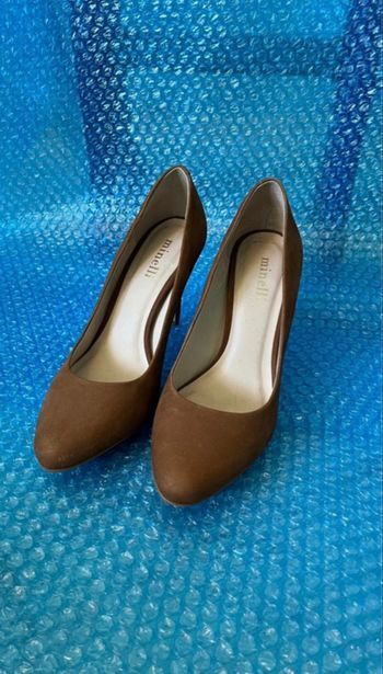 Escarpins couleur camel Minelli pointure 37