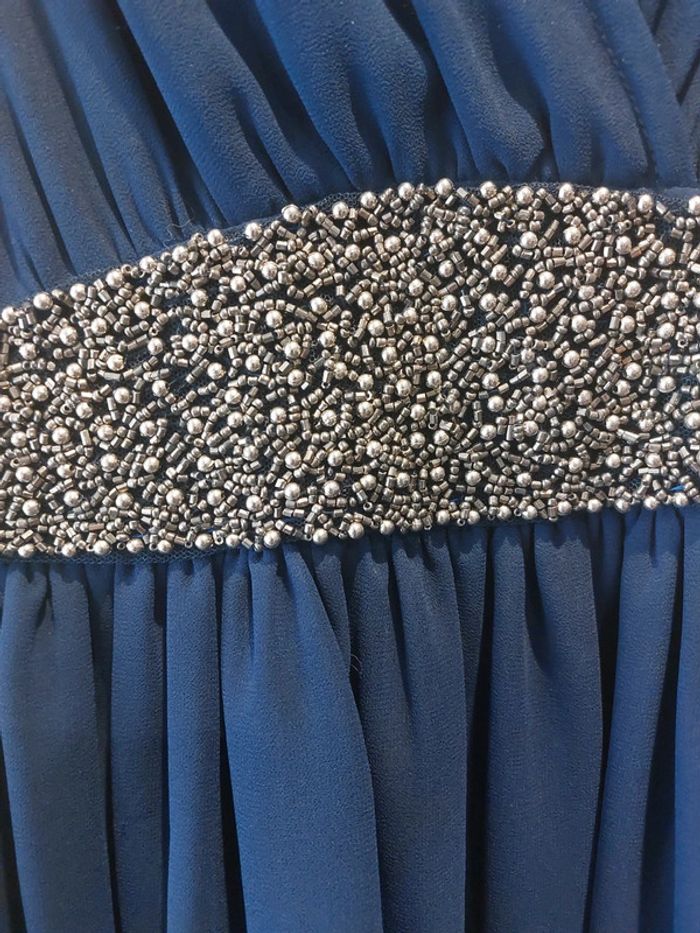 Robe 👗 en mousseline perlée taille M bleu marine très bon état - photo numéro 3