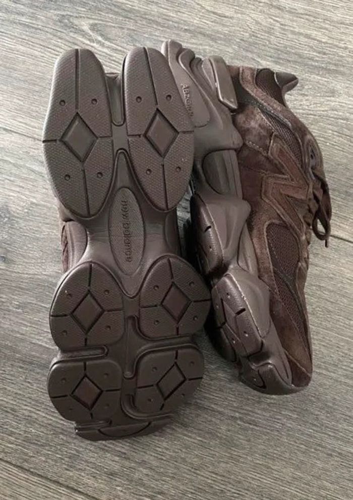 New Balance 9060 Chocolat Brown - photo numéro 4
