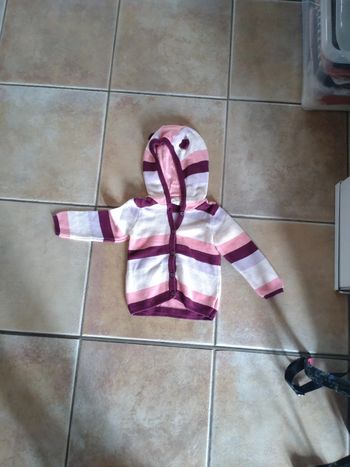 Gilet lupilu taille 12 mois