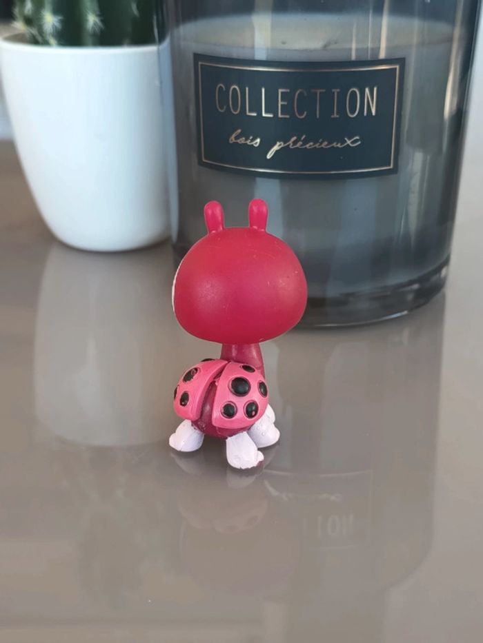 Littlest Pet Shop #888 red pink ladybug - photo numéro 2