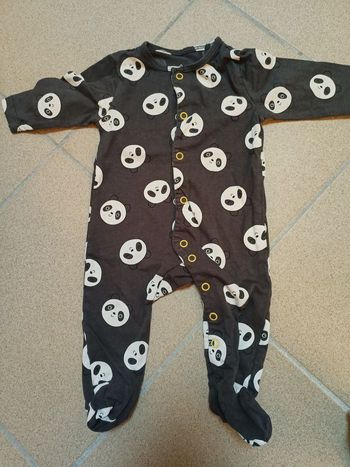 Pyjama panda