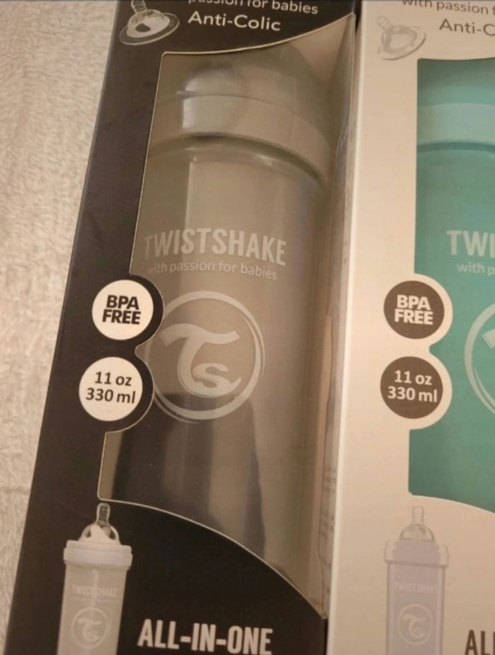 Lot biberons anti colic twistshake 330ml
donne containers - photo numéro 3