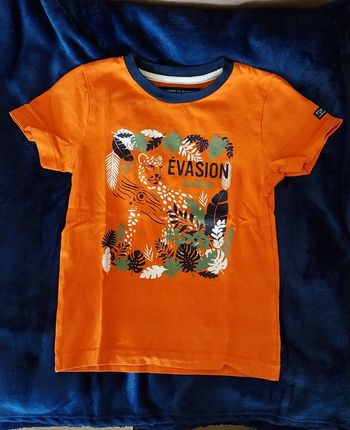 T shirt