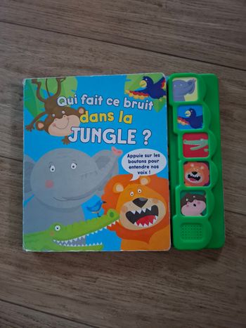 Livre imagier sonore Qui fait ce bruit dans la jungle ? en bon état