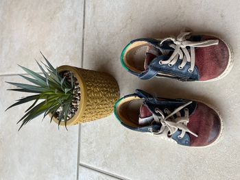 Chaussures garçon taille 23