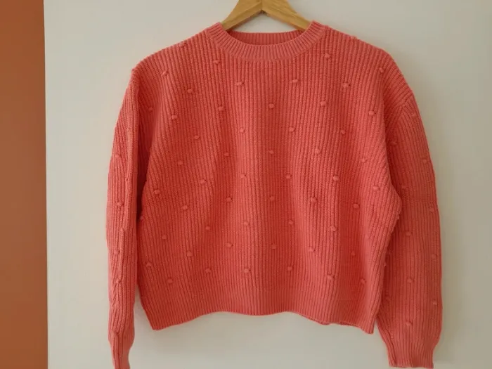 Pull déco "petits pompons " Mango