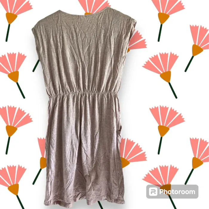 Robe courte - photo numéro 2