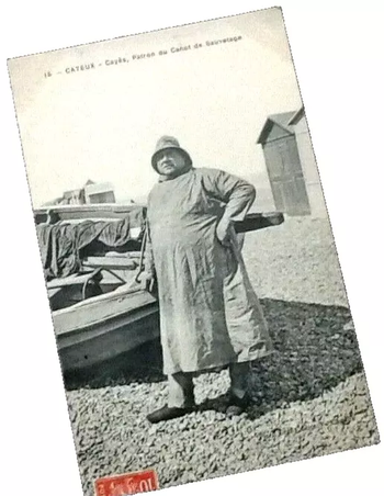 Carte postale ancienne  Cayeux-sur-Mer (Somme)  Cayës, Patron du canot de sauvetage