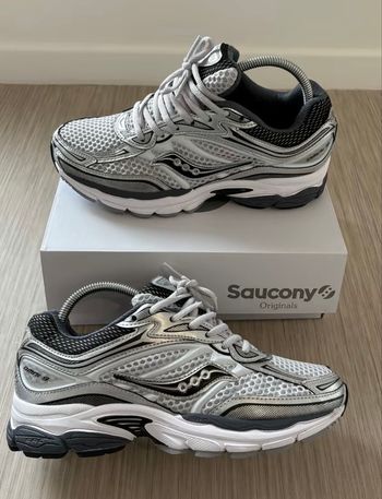 saucony omni 9