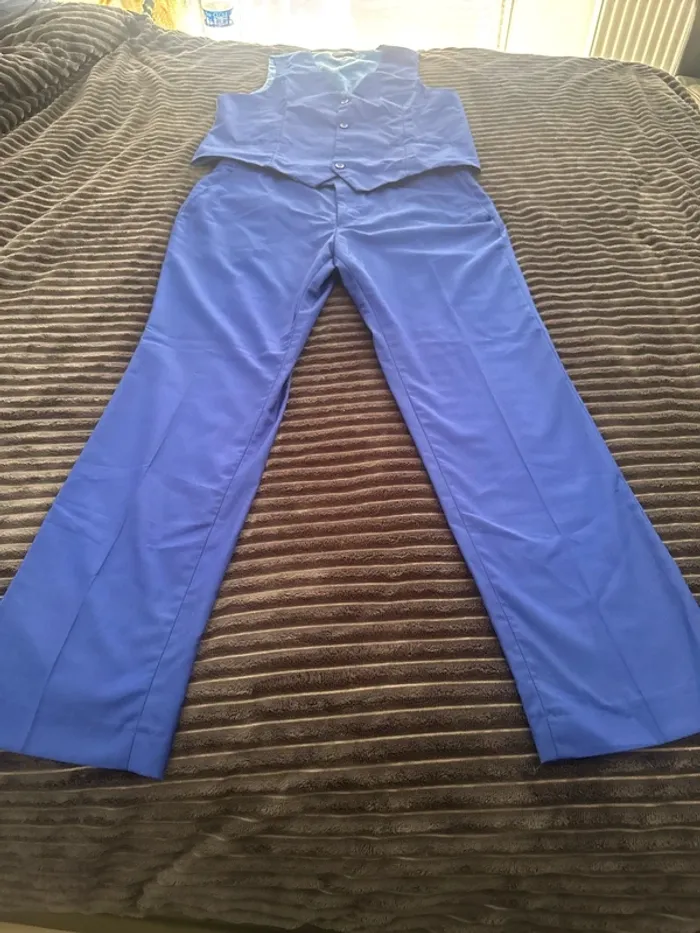Costume de mariage bleu taille L + chemise blanche taille XXL – Élégance et style - photo numéro 2