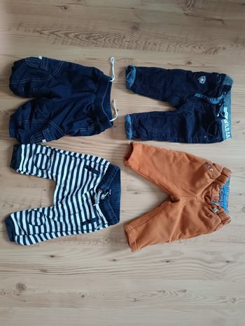 Lot pantalons garçon 12 mois