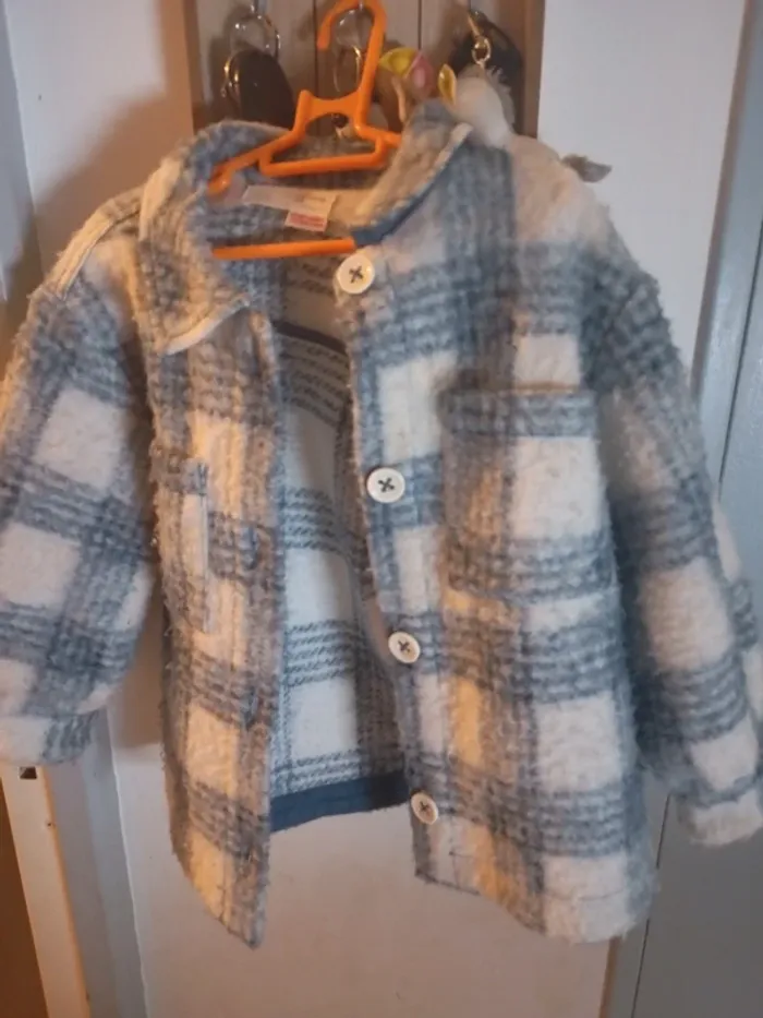 Veste en laine zara 4:5 ans - photo numéro 3