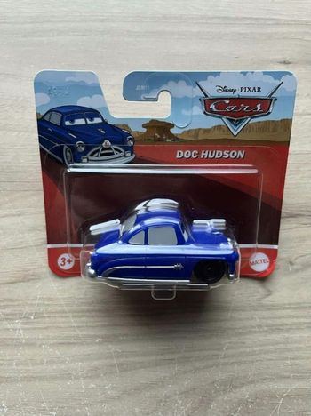 Voiture Disney Mattel Cars Doc Hudson en metal 1/55
Neuf