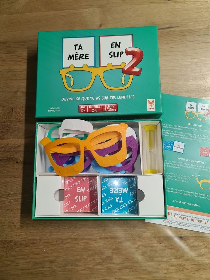 Comme neuf jeu de société Ta Mère En Slip 2 des éditions Topi  Games
