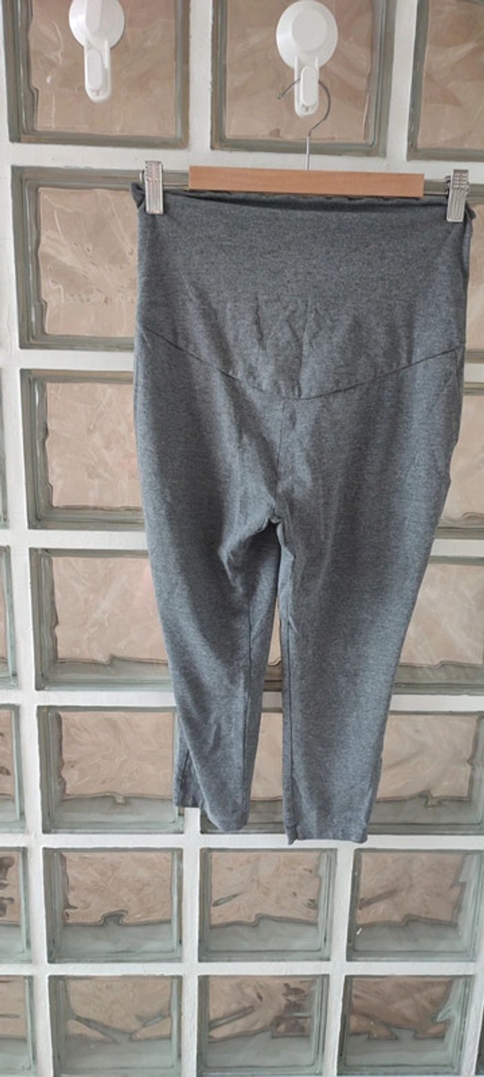 Pantacourt maternité Kiabi taille 38/40