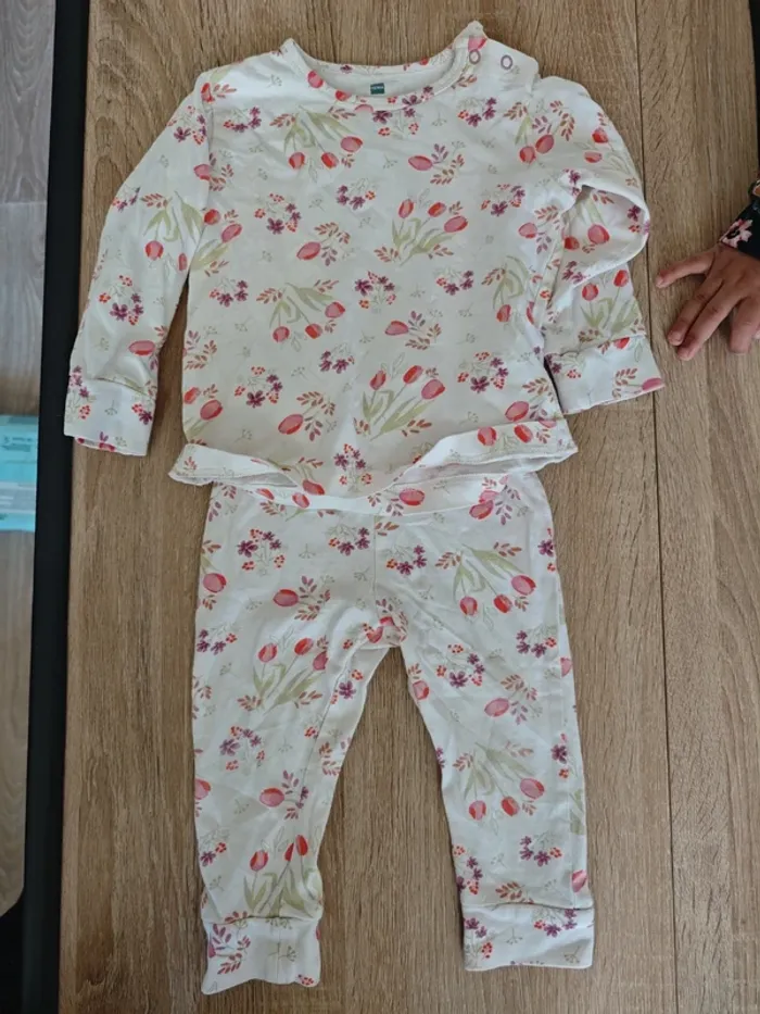 Ensemble 12/18 mois