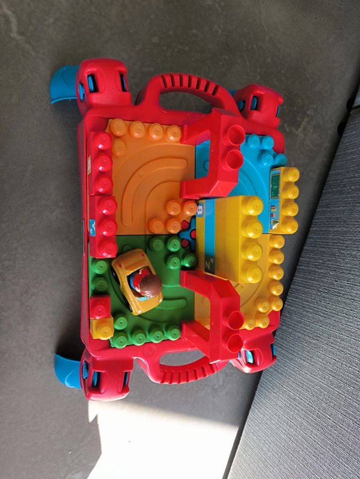 Méga blocks table - photo numéro 3