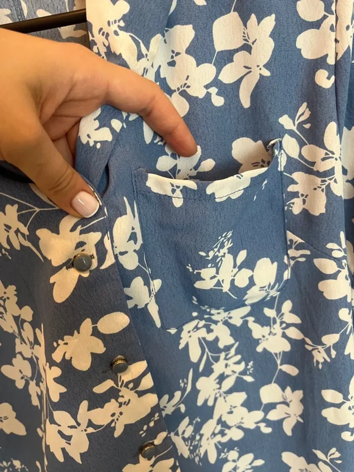 Blouse à fleur - photo numéro 3