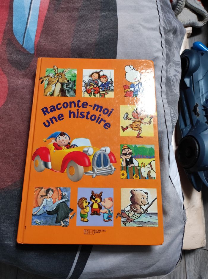 Raconte-moi moi une histoire