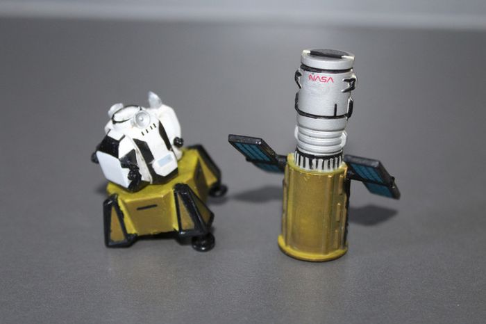 Figurine Module lunaire 1998 & Hubble Telescope 1998 - photo numéro 3