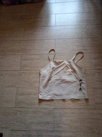 Haut court femme taille 2