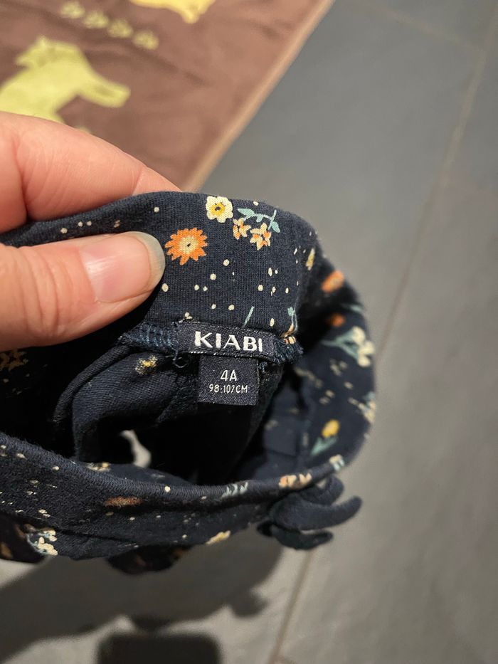 Short à motif à fleurs - photo numéro 3