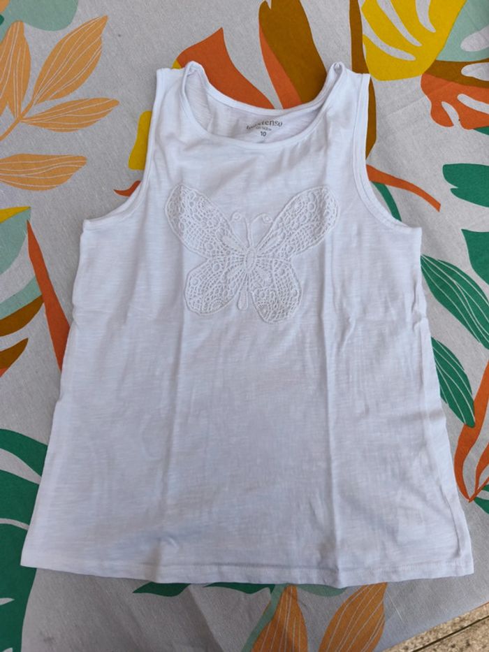 Tee shirt