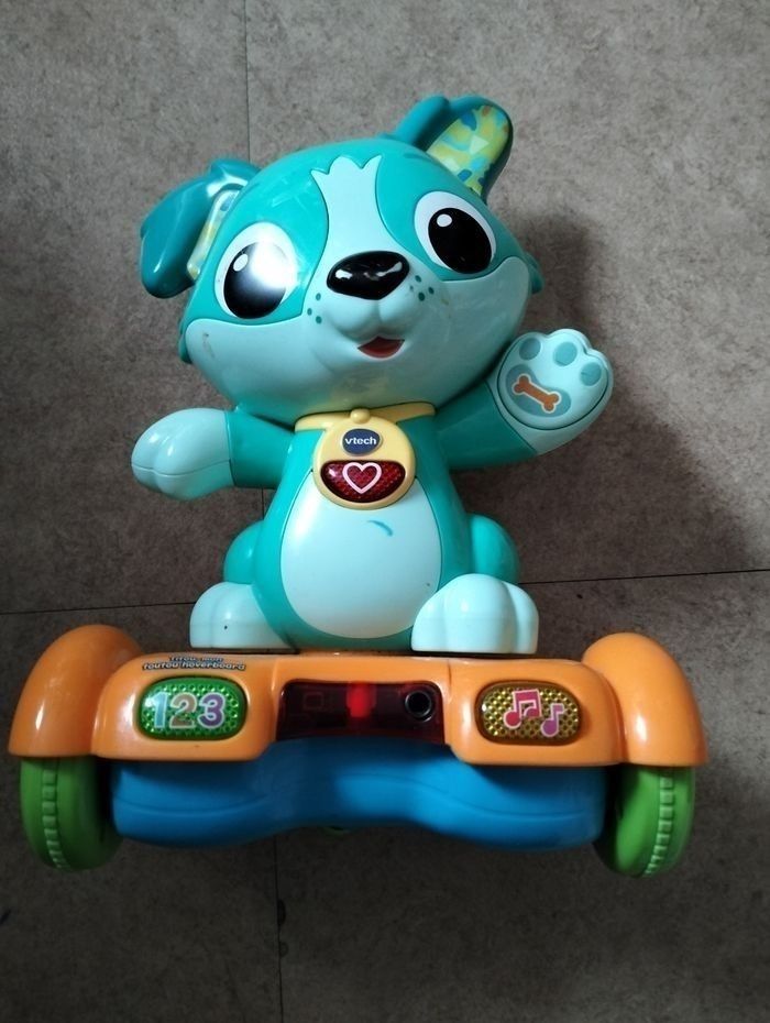 Titou mon toutou hoverboard