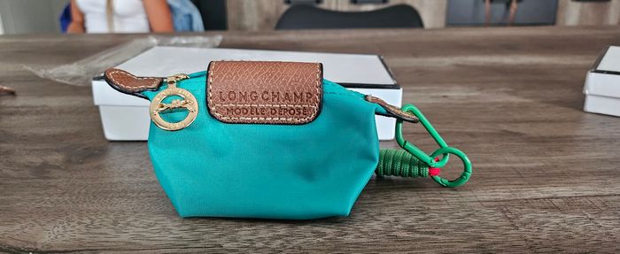 Porte monnaie longchamp 25 - photo numéro 2