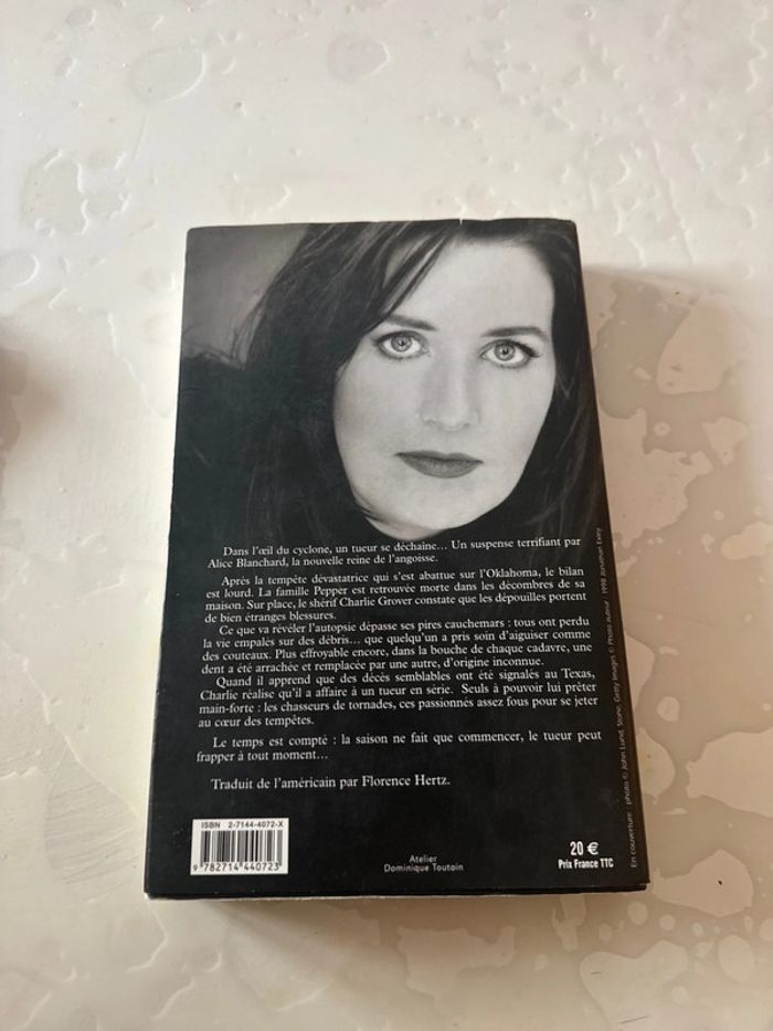 Livre le tueur des tornades - Alice Blanchard - photo numéro 4