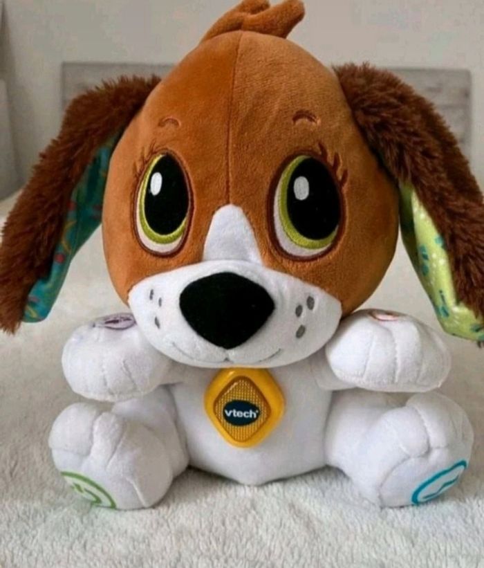 Chien interactif et éducatif