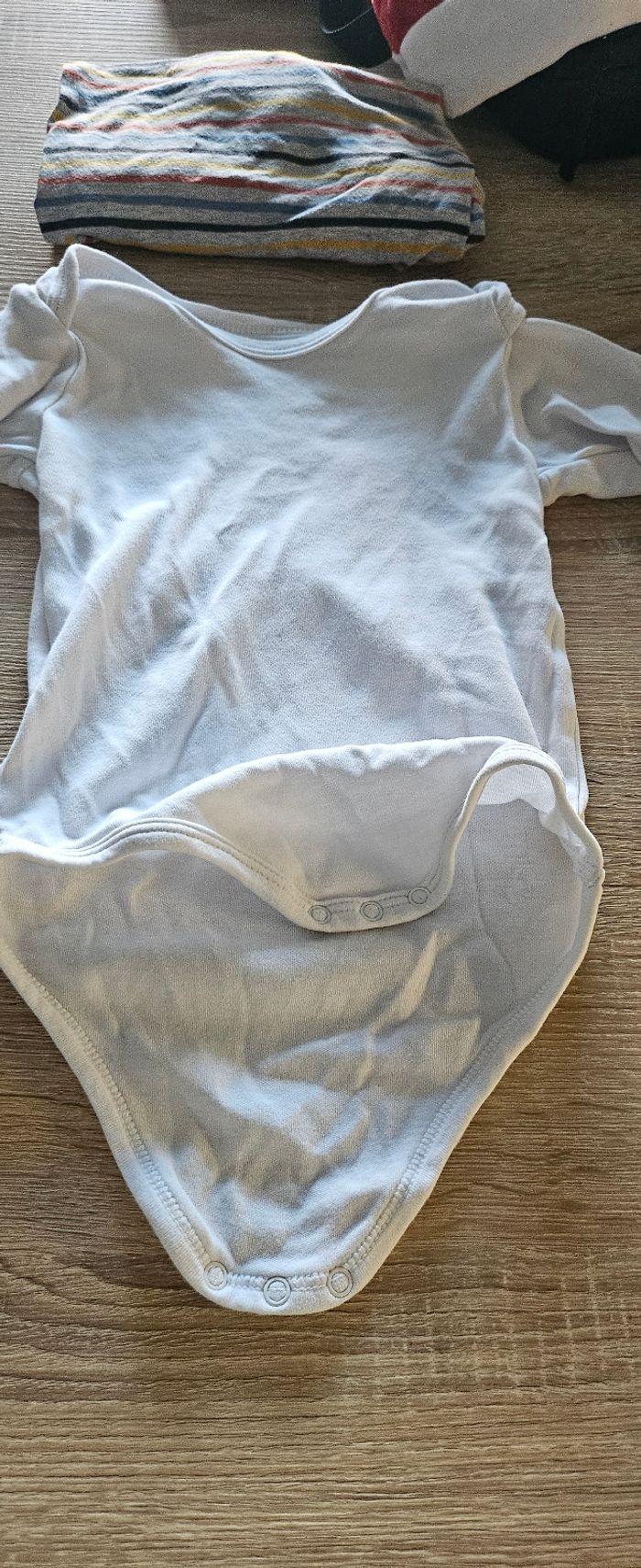 Lot de 9 bodies manches longues garçon 18 mois - photo numéro 8