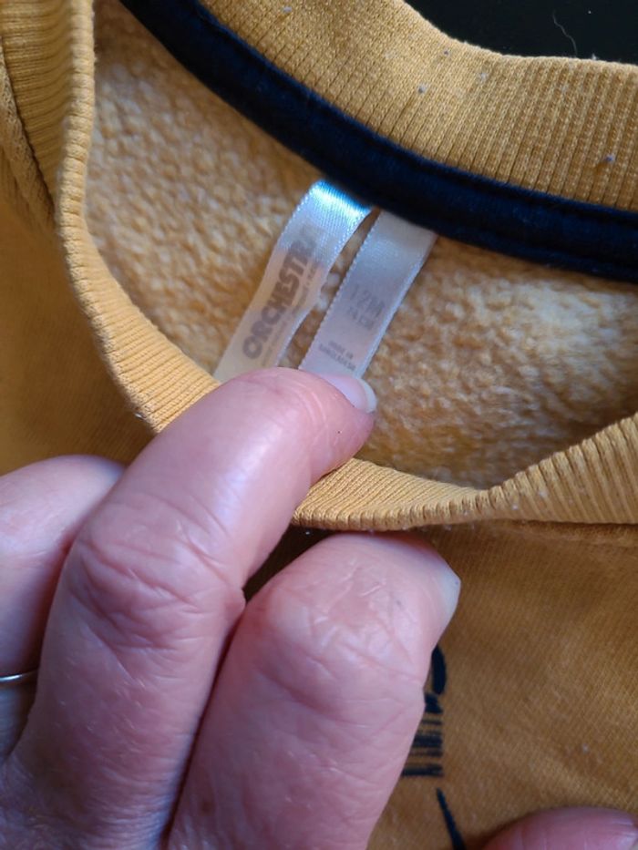 Pull jaune - photo numéro 3