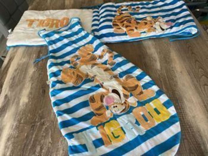 Ensemble gigoteuse + tour de lit Tigrou