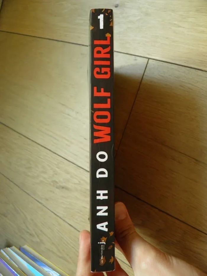 Roman Wolf Girl, tome 1: La Vie sauvage (Anh Do) NEUF - photo numéro 3