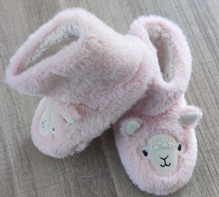 Chaussons roses fille pointure 26/27, chausson mouton - photo numéro 3