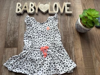 - Robe Lulu castagnette - 6 mois - Très bon état