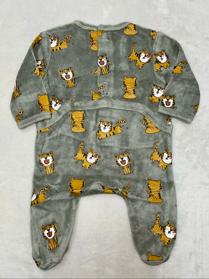 Pyjama bébé - photo numéro 3
