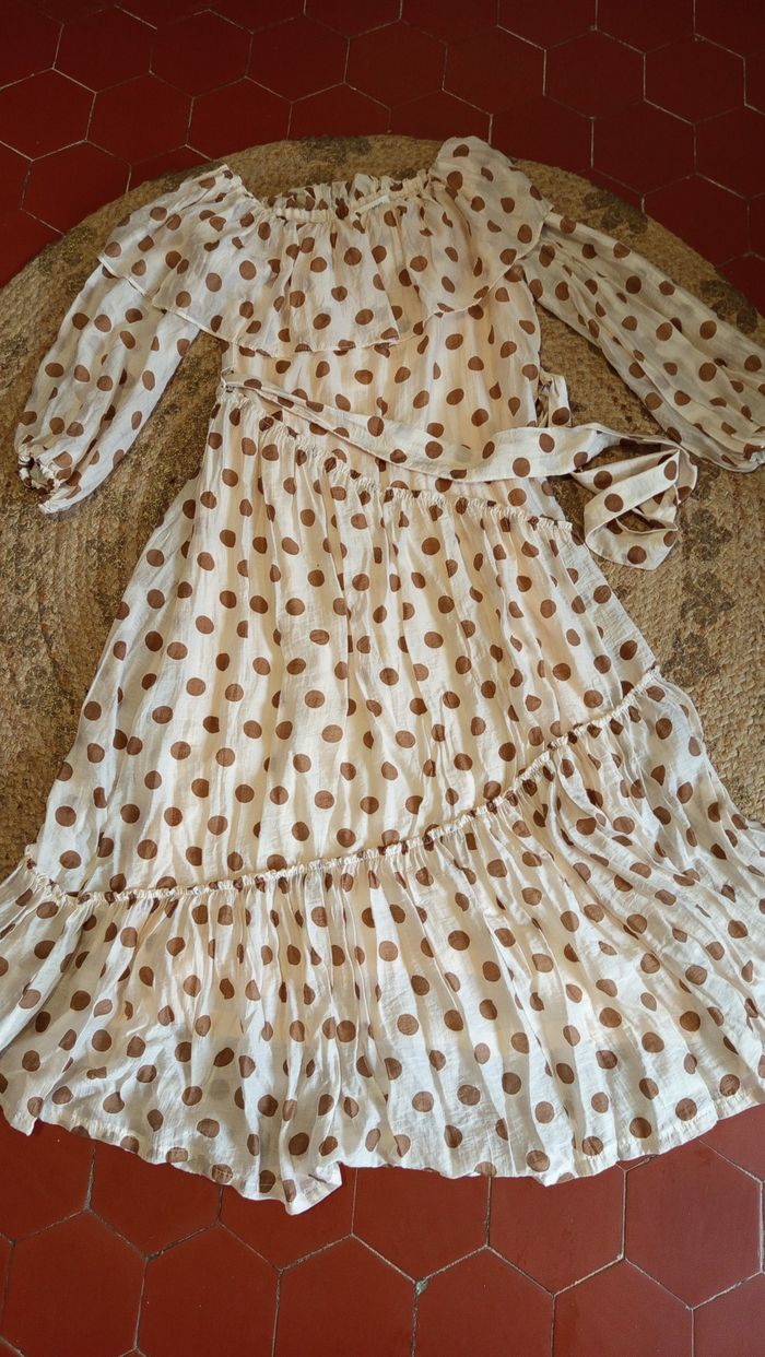Robe longue à pois