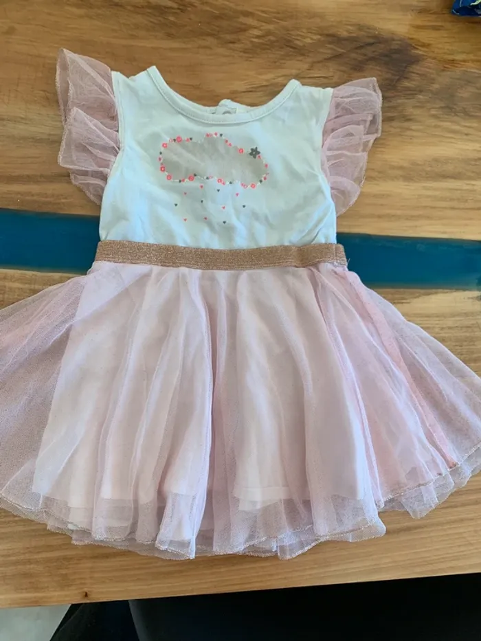 Robe billieblush manches courtes tulle taille 12 mois