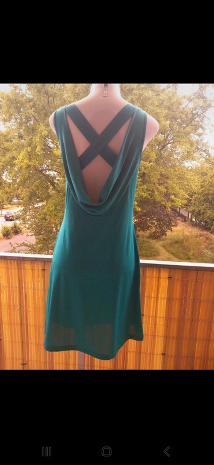 Robe d'occasions 💚 - photo numéro 5