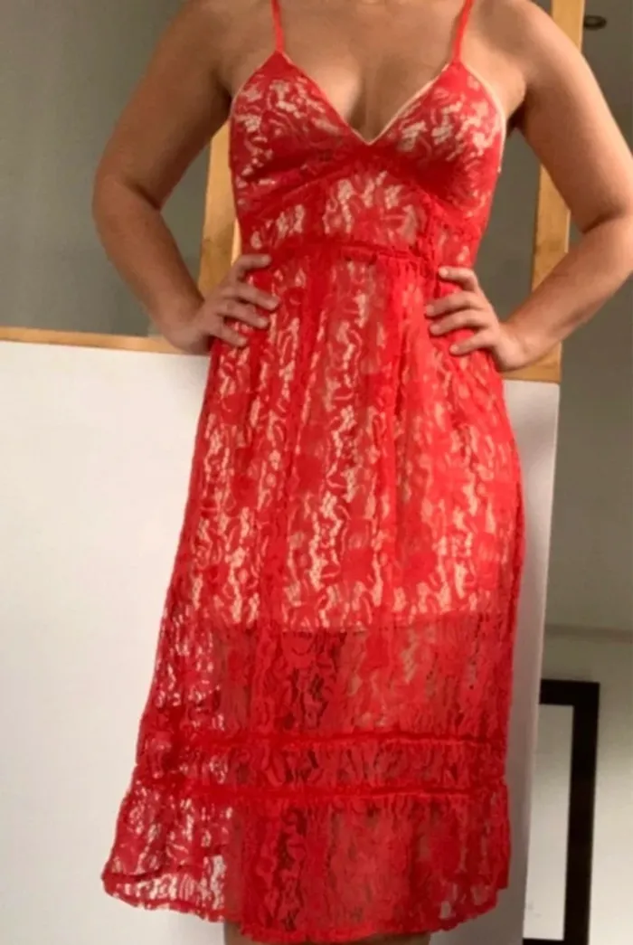 Robe longue rouge dentelle sexy