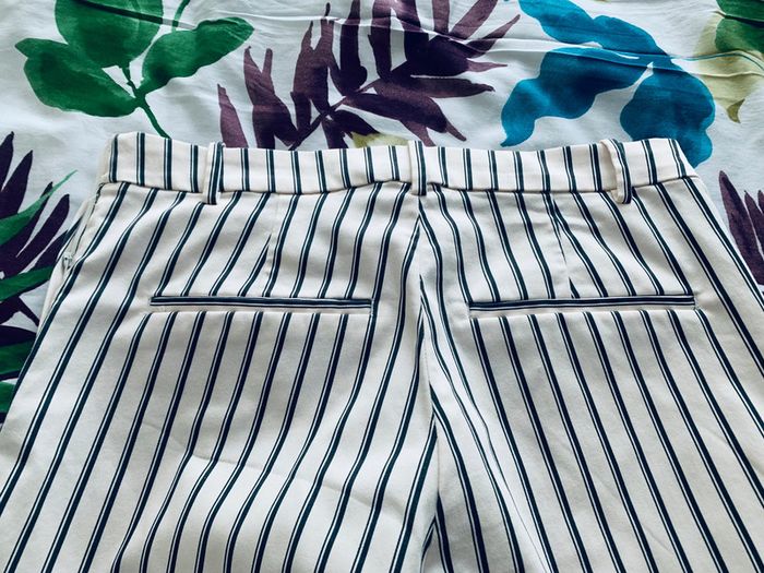 pantalon rayé marine et blanc de H&M taille 40 bientôt l’été - photo numéro 4