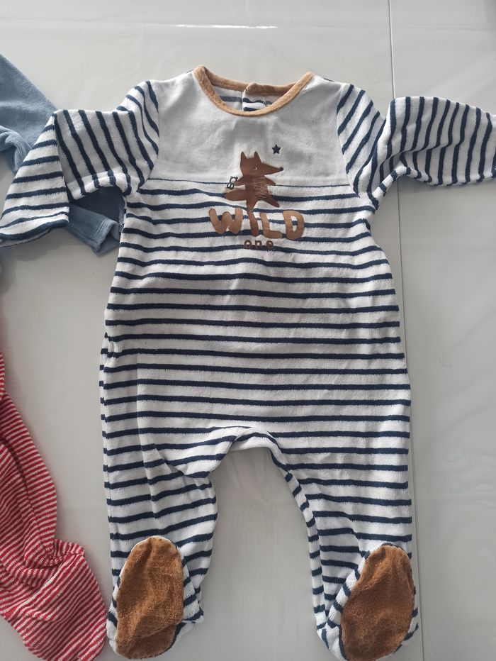 Lot de 2 pyjama 12 mois - photo numéro 2