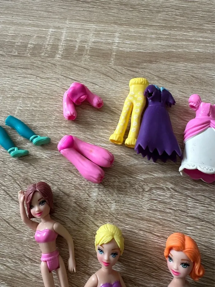 Lot de figurines et vêtements - photo numéro 5