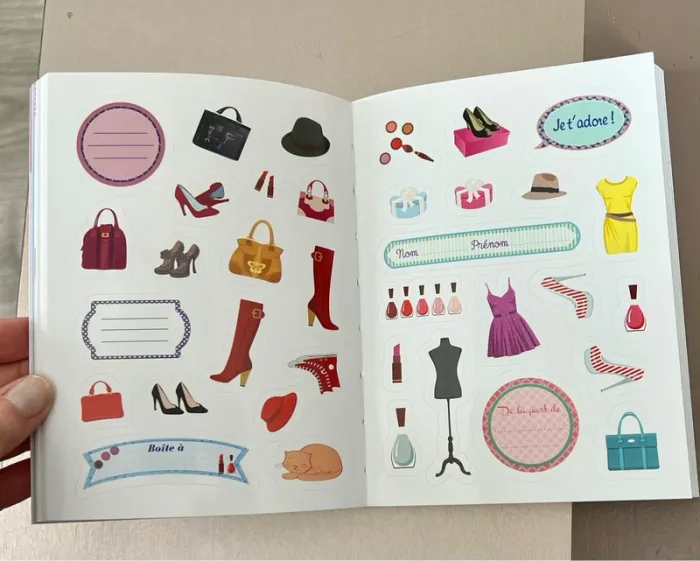 Carnet d’autocollants filles - photo numéro 8