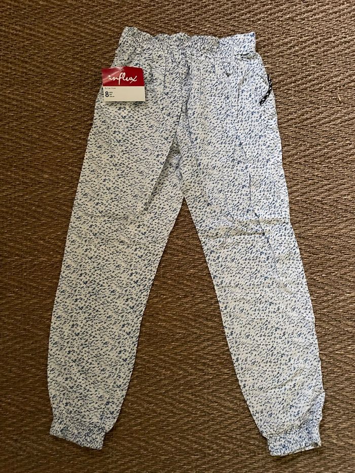 Pantalon d’été fille neuf avec étiquette 8 ans - photo numéro 2
